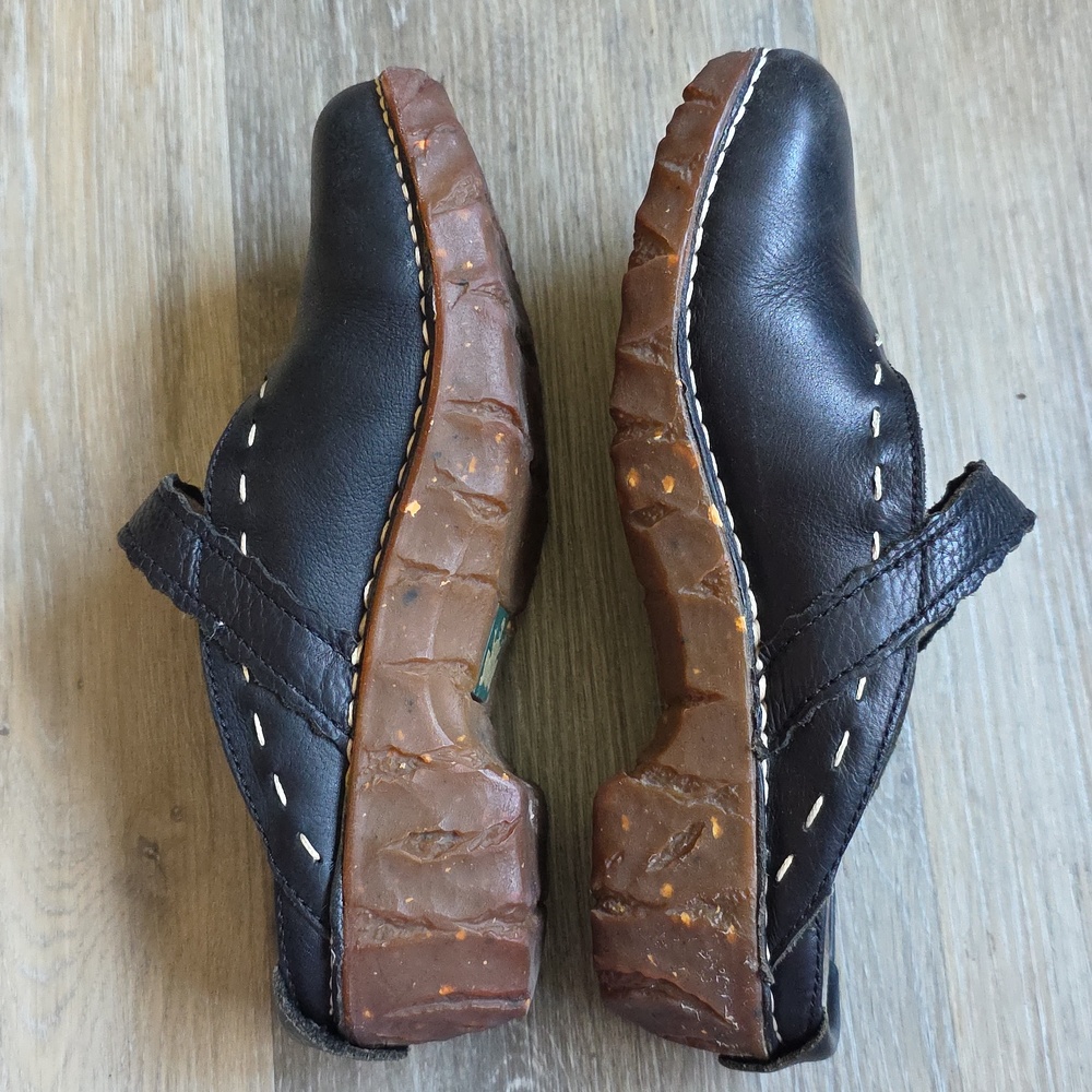El Naturalista Black Leather Mary Jane Clogs - Picture 7 of 16